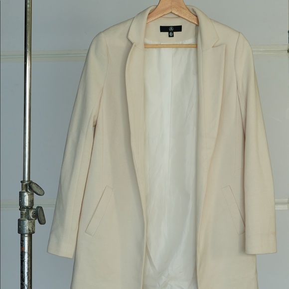 Misguided White Notch Collar Formal Coat - Picture 2 of 2